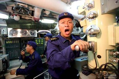 潛水艇牌產品大慶專賣店